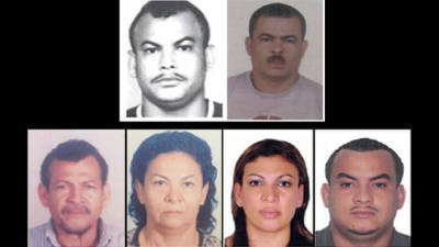 Los Cachiros, Devis Leonel Rivera Maradiaga y Javier Eriberto Rivera Maradiaga. En la parte de abajo sus familiares y socios Santos Isidro Rivera Cardona, (padre) Esperanza Caridad Maradiaga López (madre), Maira Lizeth Rivera Maradiaga (hermana) y Santos Isidro Rivera Maradiaga (hermano).