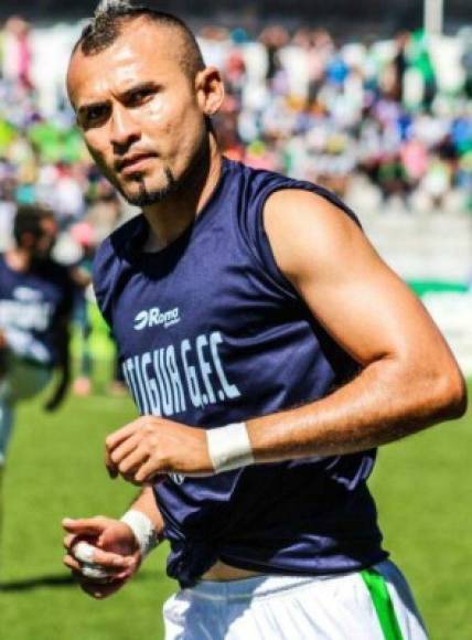 Jorge Zaldívar: El experimentado defensor ahora reforzará al Villanueva FC de la Liga de Ascenso. Fue inclusive campeón en la Liga Nacional con Honduras Progreso y en Guatemala con el Antigua.