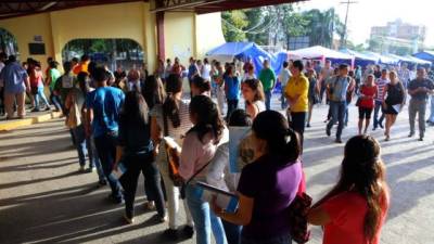 En la Unah-vs de San Pedro Sula harán la prueba más de cuatro mil estudiantes.