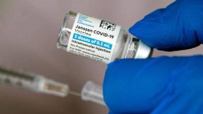 Una vacuna contra la covid-19. (Foto EFE)