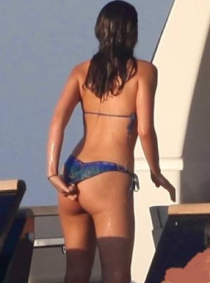 Bruna ha sido captada en bikini en las playas de Brasil.