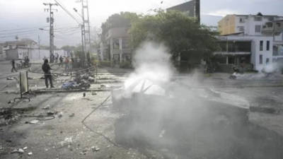 Los países de la OEA se acercaban ayer a aprobar una resolución sobre la situación en Venezuela, centrada en los mecanismos para lograr el diálogo y llamar al fin de la violencia. AFP