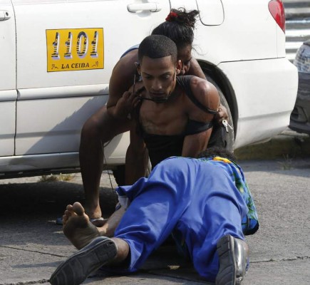 Pelea por un parqueo casi termina en tragedia en La Ceiba