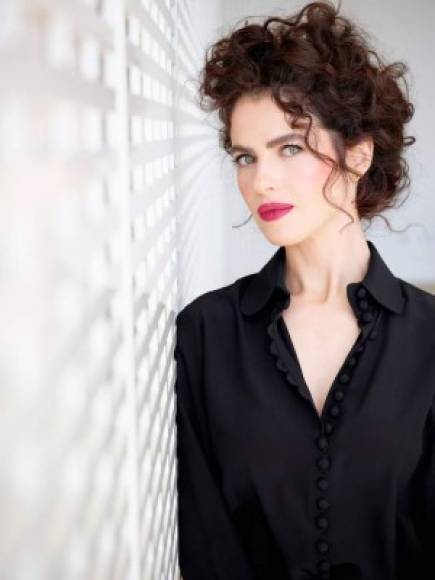 Neri Oxman es una aclamada arquitecta, galardonada artista y catedrática del prestigioso Instituto Tecnológico de Massachusetts (MIT por sus siglas en inglés).<br/>