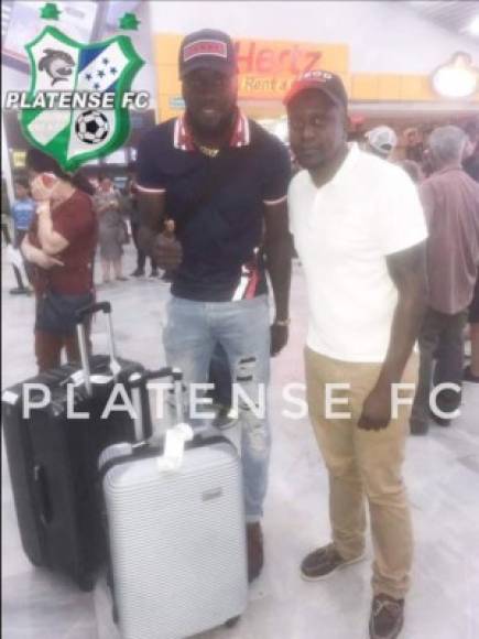 El delantero trinitense Rundell Winchester volvió a Honduras tras las vacaciones de fin de año y finalmente seguira en el Platense, anunció el equipo escualo.