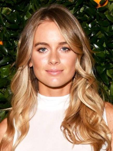 English actress Cressida Bonas poses on the red carpet upon arrival to attend the British Fashion Awards 2018 in London on December 10, 2018. - The Fashion Awards are an annual celebration of creativity and innovation will shine a spotlight on exceptional individuals and influential businesses that have made significant contributions to the global fashion industry over the past twelve months. (Photo by Daniel LEAL-OLIVAS / AFP) / RESTRICTED TO EDITORIAL USE - NO MARKETING NO ADVERTISING CAMPAIGNS