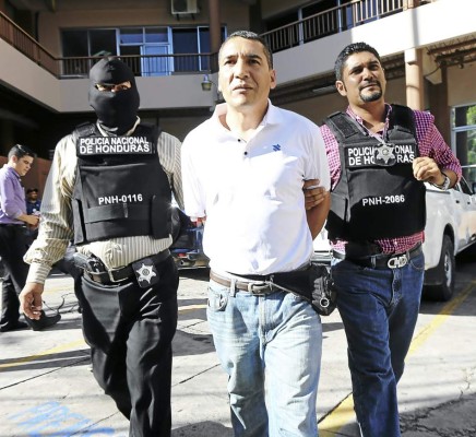 Arrestan a médico en Tegucigalpa por golpear a su esposa