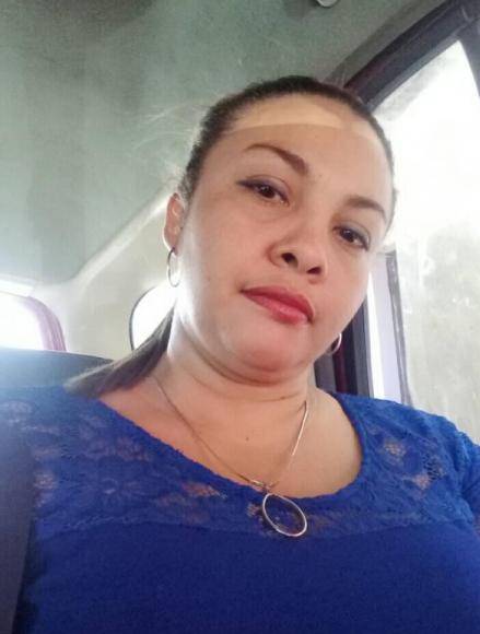 La mujer, identificada como Xiomara Elizabeth Ramírez, de 45 años de edad, era originaria del municipio de Namasigüe y residía en la aldea de El Chagüitón.