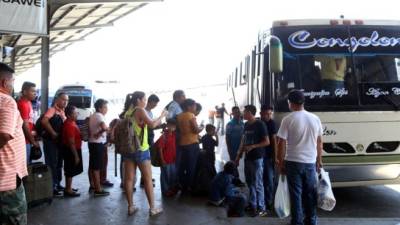 Se prevé que un millón de personas circulen por la terminal durante el feriado. Foto: Yoseph Amaya