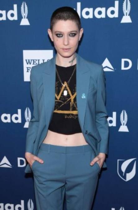 Asia Kate Dillon<br/><br/>La estrella de Orange is the New Black se identifica como alguien 'no binario'.<br/><br/>'Desde el momento en que llegué a entender el sexo y la orientación sexual, y todo eso, me he identificado como pansexual y siempre sentí que tenía la capacidad física, emocional y espiritual de ser atraído por cualquier género.', dijo a Huffington Post .