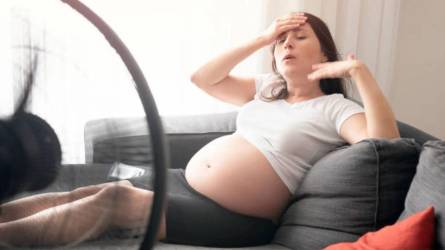 Cómo aliviar los efectos del calor en el embarazo