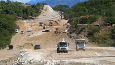 Las obras de inversión pública, como las del Canal Seco, ofrecen gran cantidad de empleos.