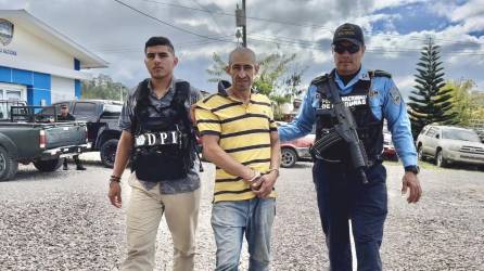 José Osman Martínez Fuentes, alias “El Caballo” fue capturado en posesión de 10 envoltorios de droga crack