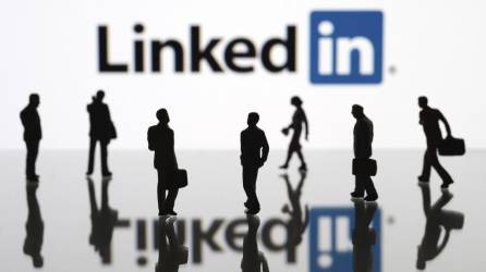 LinkedIn lanza nueva función de seguridad para identificar perfiles falsos