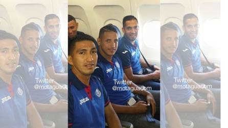 Los jugadores Irvin Reyna, César Oseguera y Lucas Gómez durante el viaje a México.