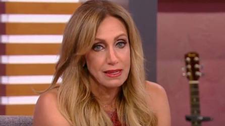 Luego de 28 años de matrimonio, Lili Estefan confesó en el 2017 que se separaba de su entonces esposo Lorenzo Luaces y fue hasta un año después que reveló que todo se originó por una infidelidad por parte de él.