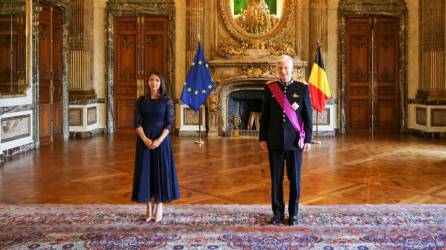 Zoila Yanira Müller Goff, embajadora de Nicaragua en Bruselas, cuando presentó sus credenciales al rey Felipe de Bélgica, el 29 de junio de 2022.