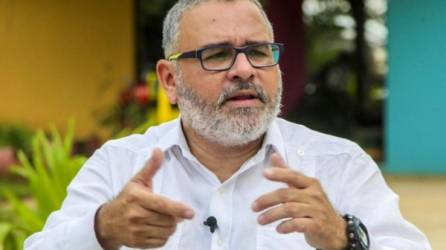 Funes es acusado de haber hecho un pacto con las pandillas en El Salvador./