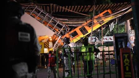 Al menos 26 personas murieron tras el desplome del metro en la Ciudad de México./AFP.