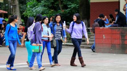 Los aspirantes deben poseer ya un título universitario.