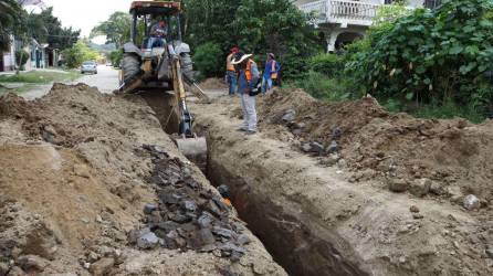 Actualmente se realizan pavimentaciones en algunos barrios de la ciudad pero se necesita una matriz de inversión.