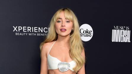 La cantante estadounidense Sabrina Carpenter no se ha pronunciado ante la polémica.