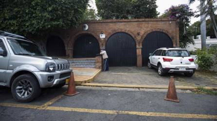 Vista hoy de la entrada principal de la Embajada de Luxemburgo en Managua (Nicaragua).