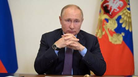 Putin se encuentra en cuarentena tras estar en contacto con al menos tres personas que dieron positivo por covid 19.