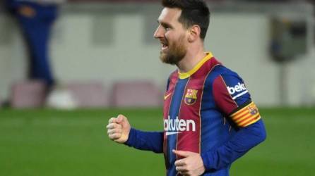 Messi celebró con un doblete el igualar el récord de Xavi como futbolistas con más partidos disputados con el club azulgrana (767). Foto AFP.
