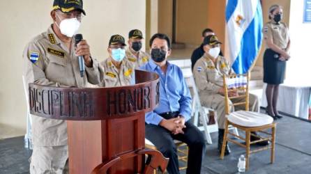 La firma se llevó a cabo el pasado 2 de febrero en el plantel del Cuerpo de Bomberos en la colonia Prado Alto de San Pedro Sula ante la plana de esta institución e invitados especiales.
