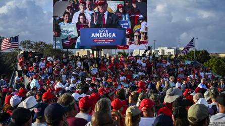 Trump se ha convertido en la principal figura de los republicanos en la campaña para las elecciones legislativas de este martes.