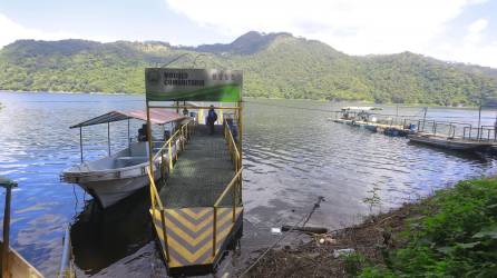 Mantener el equilibrio entre las personas que viven en el embalse, las empresas que laboran en la producción de tilapia y la fauna es clave para que el entorno y el turismo sean sostenibles en el embalse de la represa.