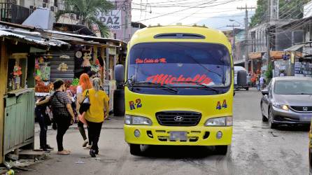 <b><span class=mln_uppercase_mln>Sector.</span></b> En San Pedro Sula el parque vehicular es de más de 360,000 carros y motos y hay 1,500 buses urbanos.<span class=mln_uppercase_mln> Foto: Melvin Cubas.</span>