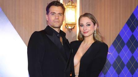 Henry Cavill y Natalie Viscuso tienen tres años de relación.