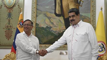 El presidente de Colombia, Gustavo Petro, impulsa los diálogos entre Maduro y la oposición.