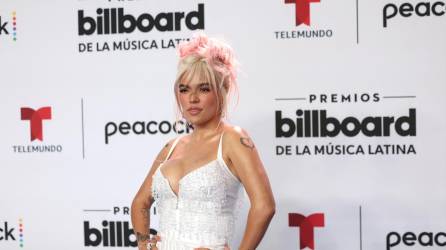 La cantante colombiana Karol G aribó a la alfombra azul de los Billboard Latin Music Awards que se celebran esta noche en el Watsco Center, en Coral Gables, Florida.