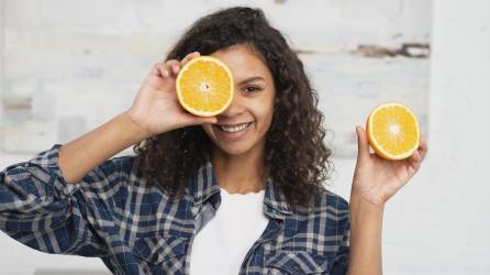 La naranja es una excelente fuente de vitamina C.