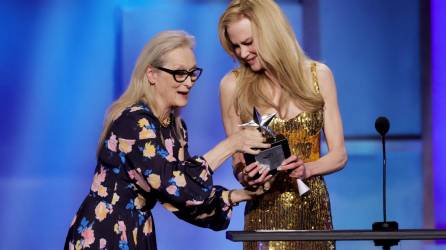 HOLLYWOOD, CALIFORNIA - APRIL 27: (L-R) Meryl Streep and Honoree Nicole Kidman speak onstage during the 49th Annual AFI Life Achievement Award Honoring Nicole Kidman at Dolby Theatre on April 27, 2024 in Hollywood, California. Kevin Winter/Getty Images for Warner Bros. Discovery/AFP (Photo by KEVIN WINTER / GETTY IMAGES NORTH AMERICA / Getty Images via AFP)