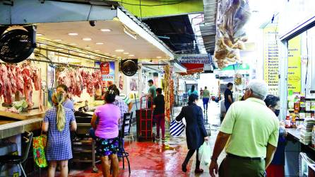 Las carnes son algunos de los pocos productos que no registran incrementos.