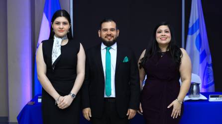 Lidia López, Lester Herrera y Marcela Chinchilla