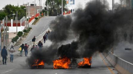 Las protestas contra Boluarte se intensifican tras la muerte de decenas de manifestantes en enfrentamiento contra las fuerzas de seguridad.