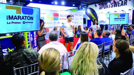 En el lanzamiento de la 48 edición de la media Maratón LA PRENSA se presentó la camiseta oficial. Fotos Melvin Cubas y Neptalí Romero.