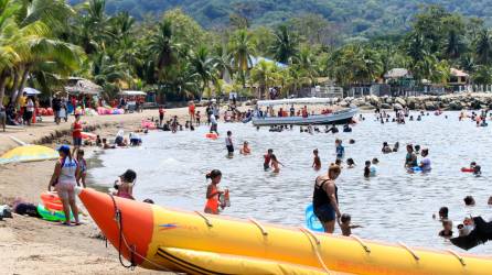 Uno de los lugares más visitados en el feriado Morazánico es la playa.