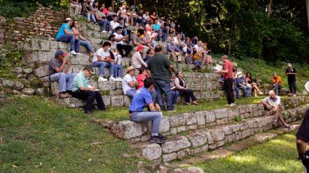 El Parque Arqueológico fue el lugar perfecto para la lectura de poesía, mientras que la Filarmónica Nacional deleitó con una presentación realizada en el museo digital de la ciudad, entre otras.