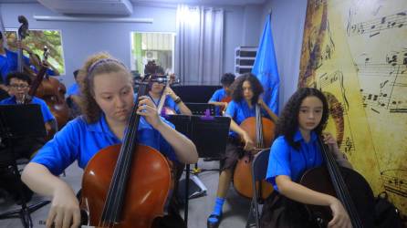 <b><span class=mln_uppercase_mln>PREPARACIÓN.</span></b> La orquesta intensifica los ensayos para ofrecer un repertorio único y poner en alto el nombre de Honduras.