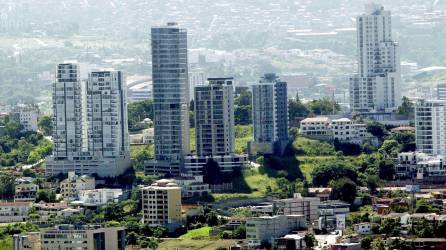 Imagen muestra una panorámica de la ciudad de Tegucigalpa, capital de Honduras.