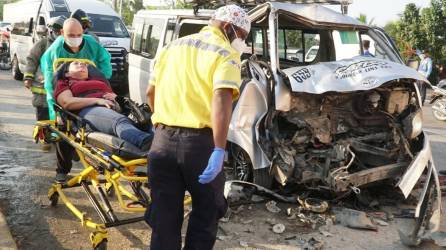 Un accidente se registró la mañana de este lunes en el bulevar del este de San Pedro Sula.