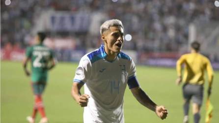 Andy Nájar fue uno de los capitanes en el duelo de ida entre Honduras y México en el Estadio Nacional por la Nations League.