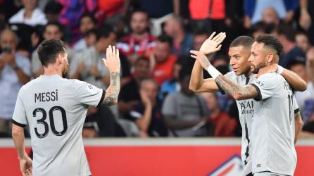 Mbappé, Neymar y Messi se dieron un festín en paliza del PSG sobre el Lille en la Ligue 1