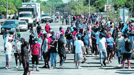 A diario son miles de personas que llegan a México con el objetivo de cruzar la frontera hacia Estados Unidos.